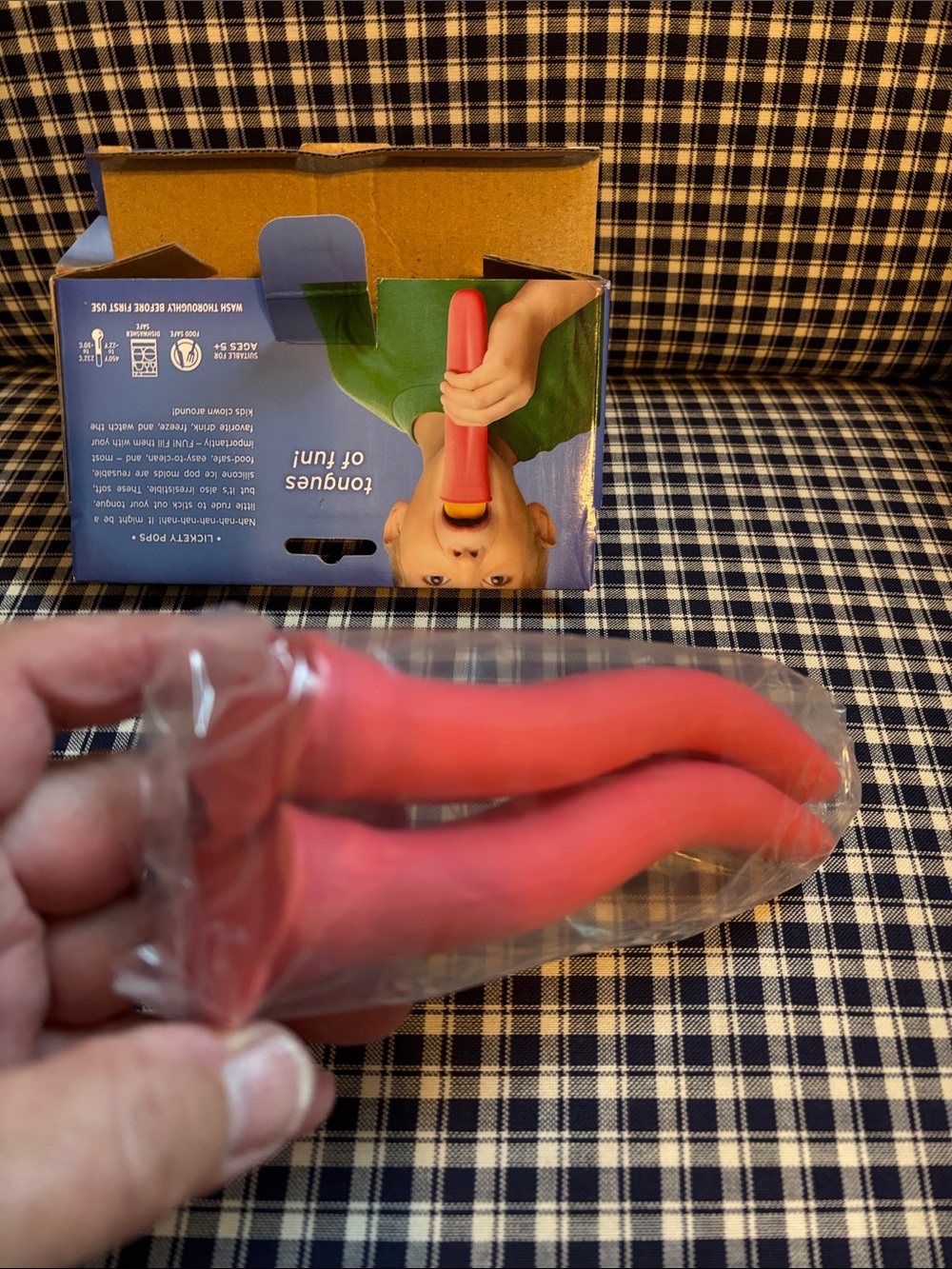 Fred LicketyPops Silicone popsicle maker- Coral Pink - Picture 5 of 6